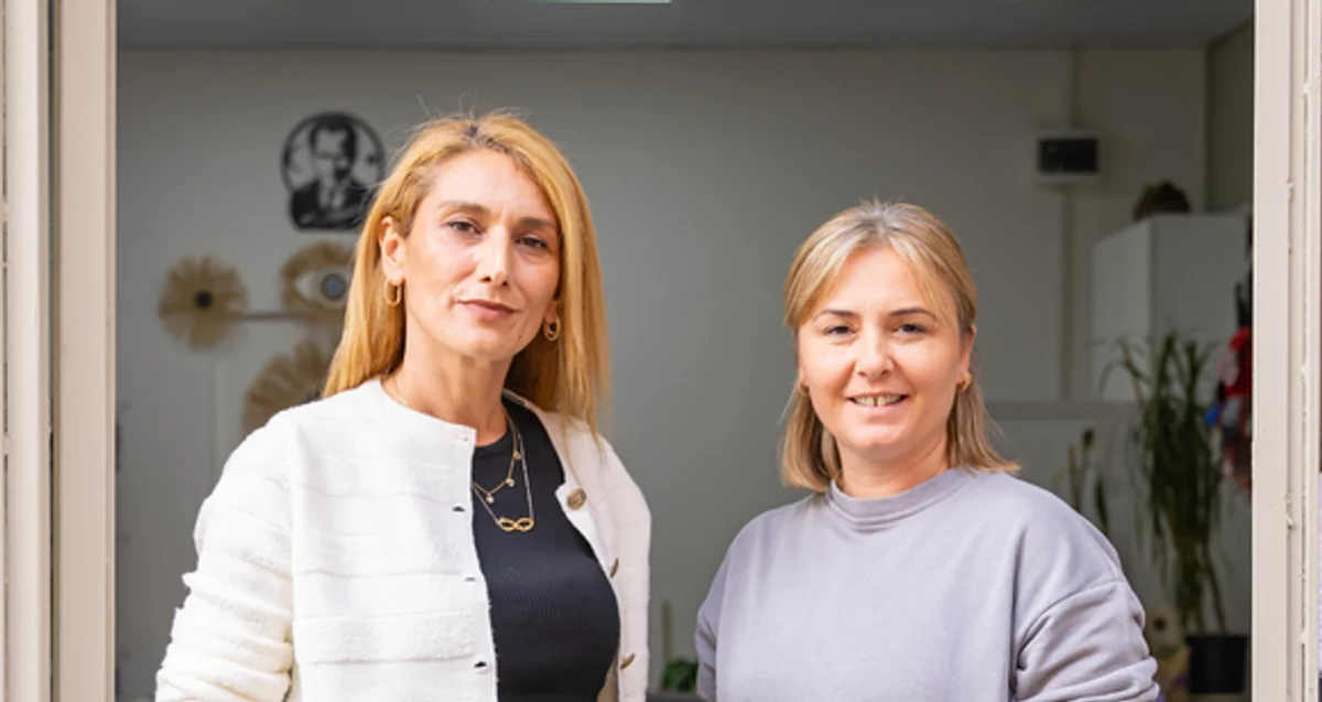 Canan Kurt ve Ceren Orhan